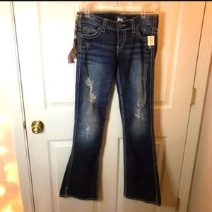 SILVER Jeans women’s Jeans size 27 x 33 New with Tags!